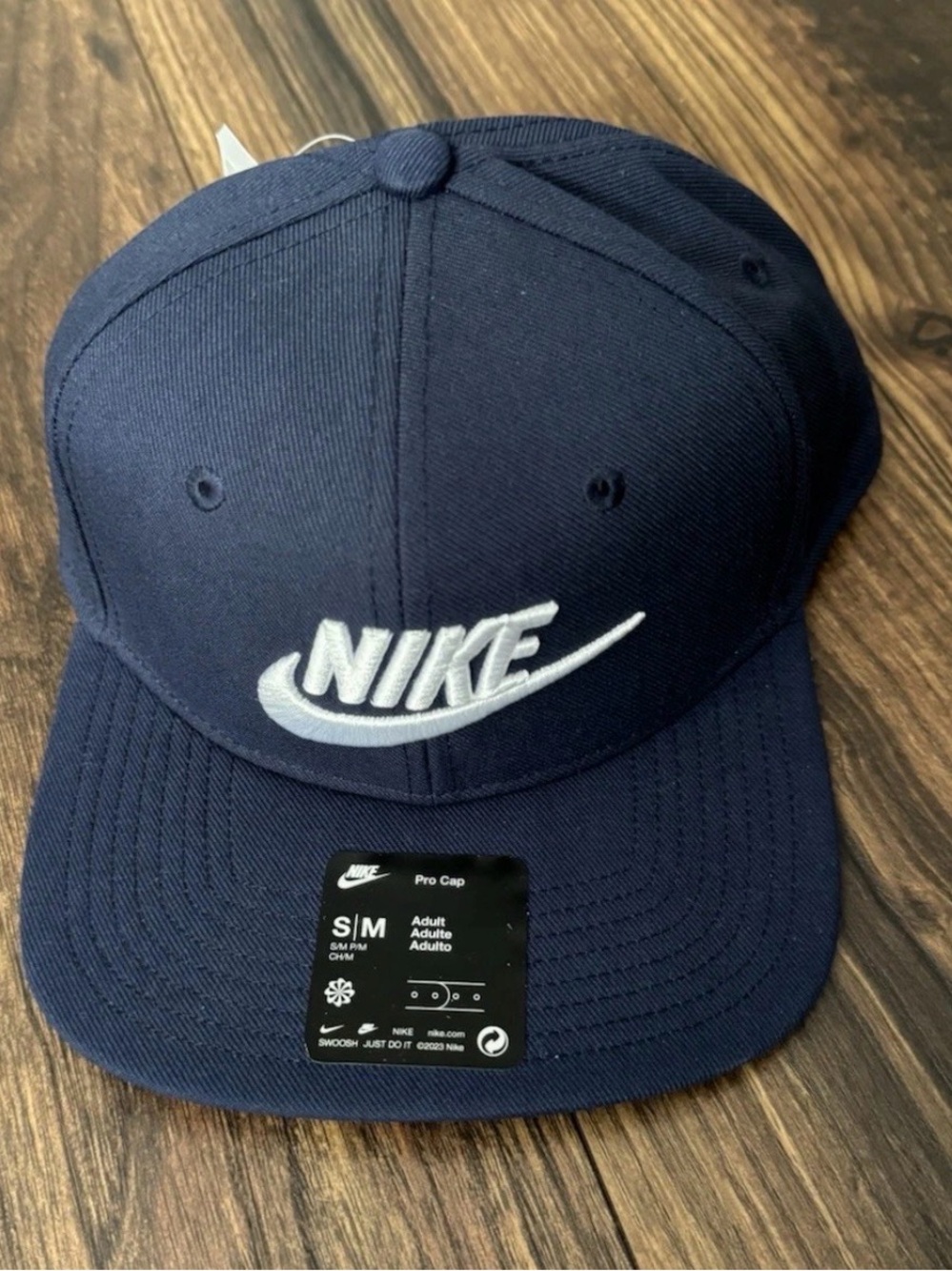 Nike Men’s Navy Swoosh Pro Cap - Small/Medium